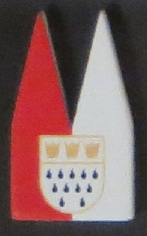 Dom rotweiß mit Wappen